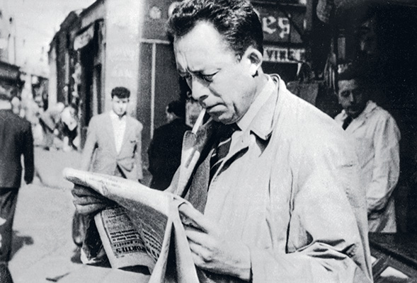Albert Camus à Paris, 1953 © Stf / Afp