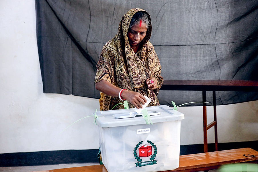 Un bureau de vote à Dacca, lors des élections législatives au Bangladesh du 7 janvier © Habibur Rahman/ABC/Andia.fr