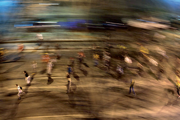 Randonnée des rollers le vendredi soir sur l’avenue Daumesnil, à Paris, avril 2009
© Sophie Chivet / Agence VU