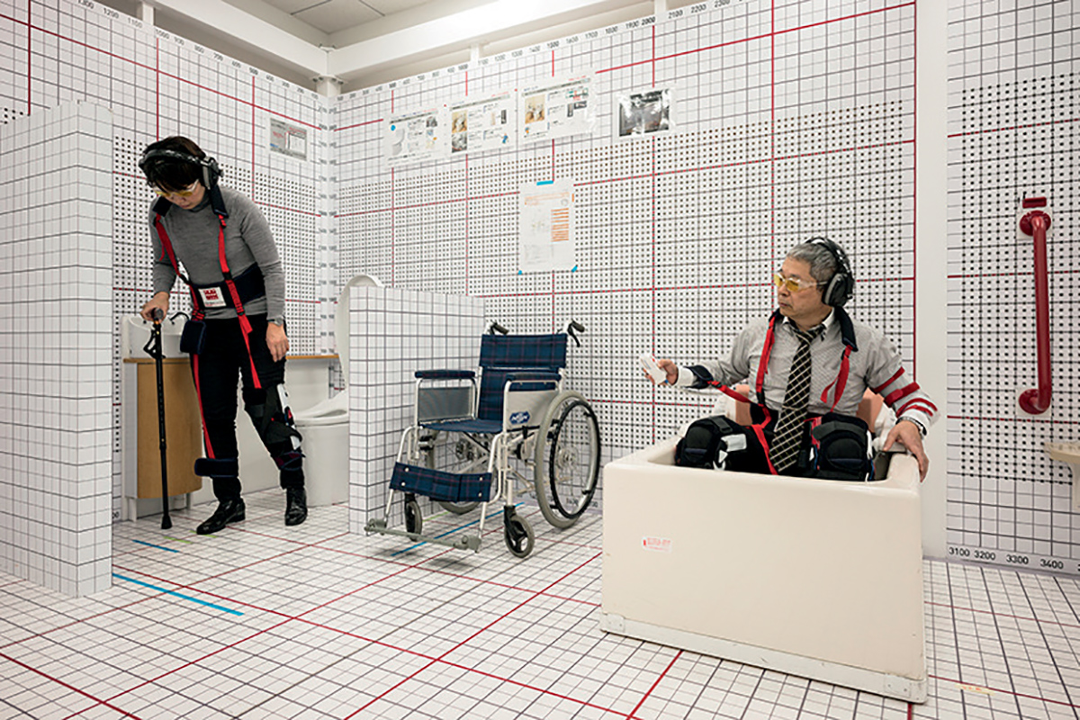 Salle de test de l’entreprise Toto, le plus important fabricant de sanitaires du Japon, 2015
© Pascal Meunier / Cosmos