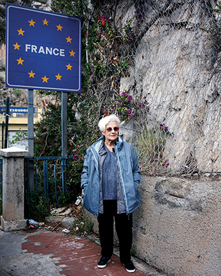 Martine Landry, poursuivie pour avoir facilité l’entrée en France de migrants venus d’Italie (récit dans le poster)
© Samuel Gratacap